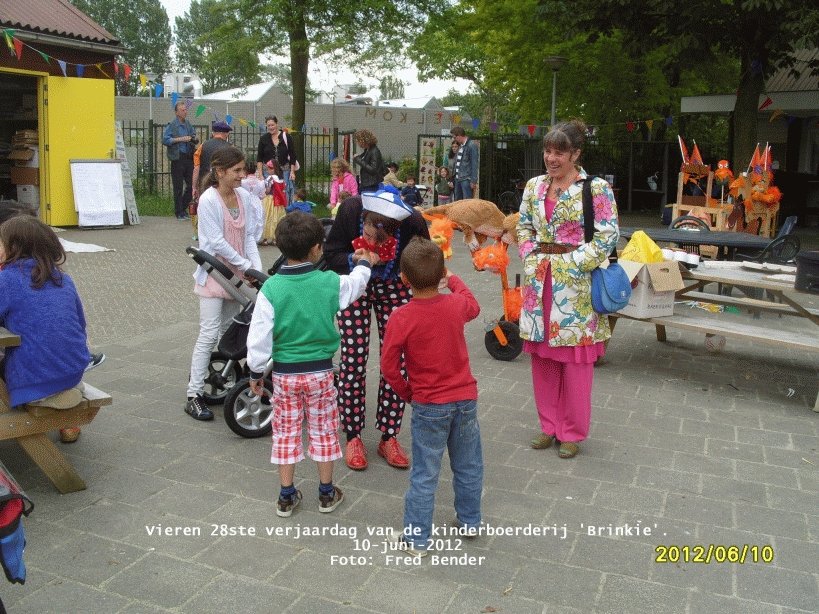 br_471kinderboerderijbrinkieis28jaarop10juni2012.jpg