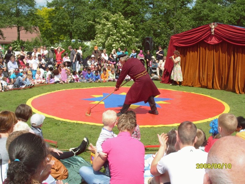 br_598actaanvegenvandepistedoordecircusdirecteurcircuszanzara.jpg