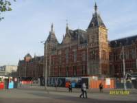 s1052079frontofthecentralrailwaystationatamsterdam_small.jpg