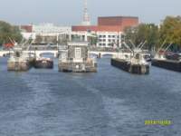 s1052131viewovertheriveramstelfacingdowntown_small.jpg