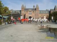 s1052143textiamamsterdamatmuseumplein_small.jpg