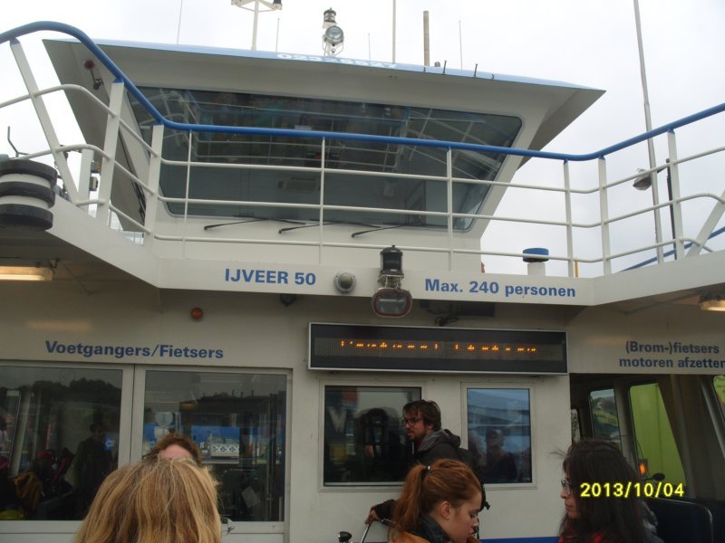 s1052184ferryboatsacrossamsterdamharbour.jpg