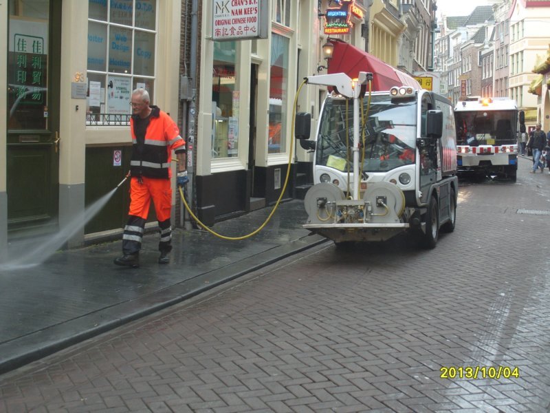 s1052281streetcleaning.jpg