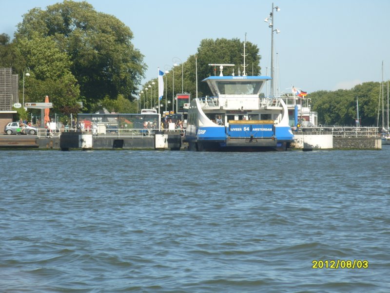 s1050152amsterdamharborfrontferryboadacrosstheharbor.jpg