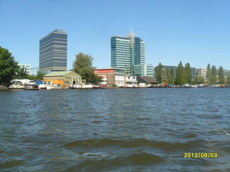 s1050155amsterdamharborfront.jpg