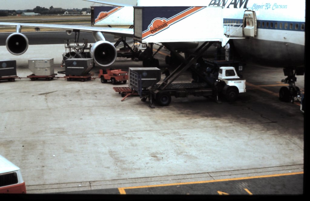 usa110theairportofschiphol.jpg