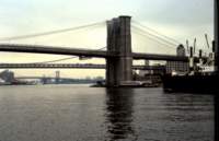 usa138brooklinbridgeovertheeastrivernewyork_small.jpg