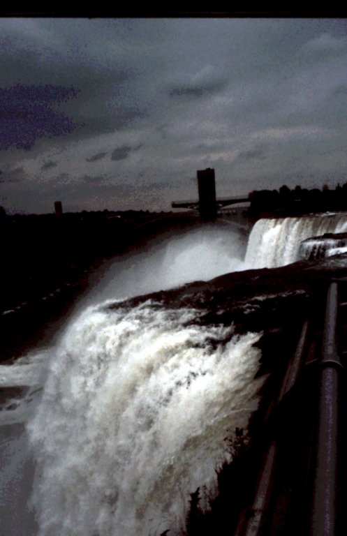 usa723niagrafalls.jpg