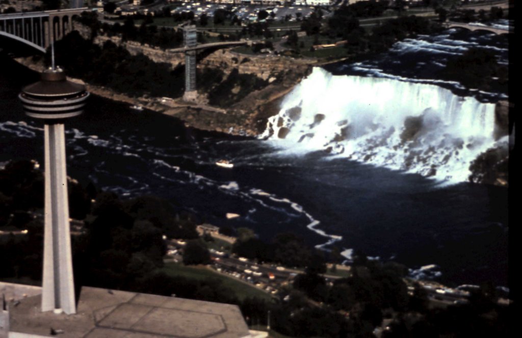 usa729niagrafalls.jpg