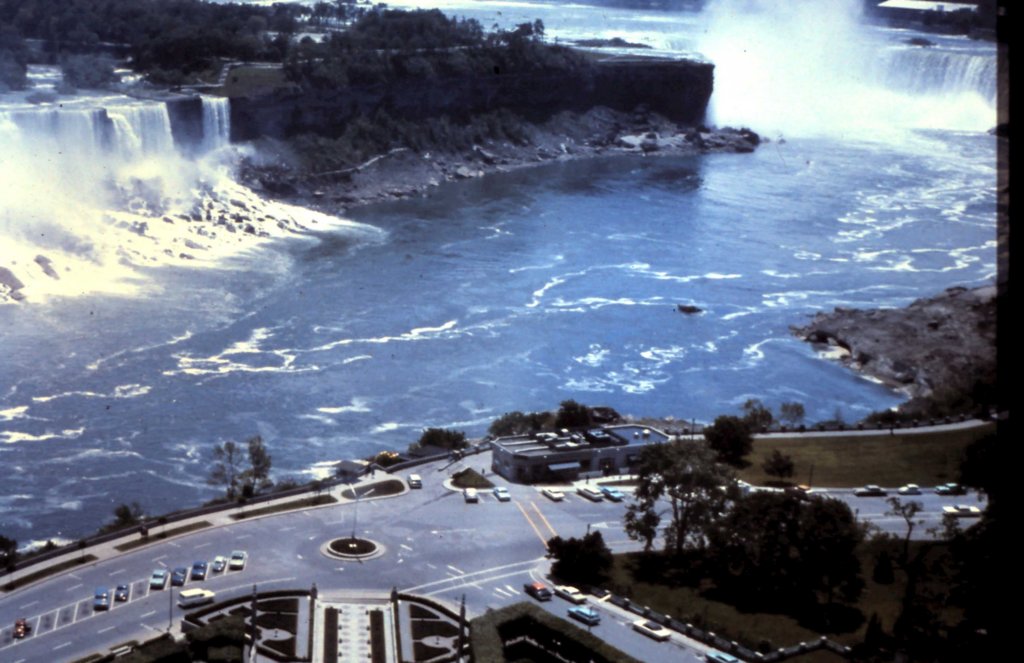 usa733niagrafalls.jpg